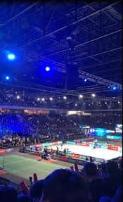 说实话，湖人这套阵容前段时间的防守是季后赛级别的…